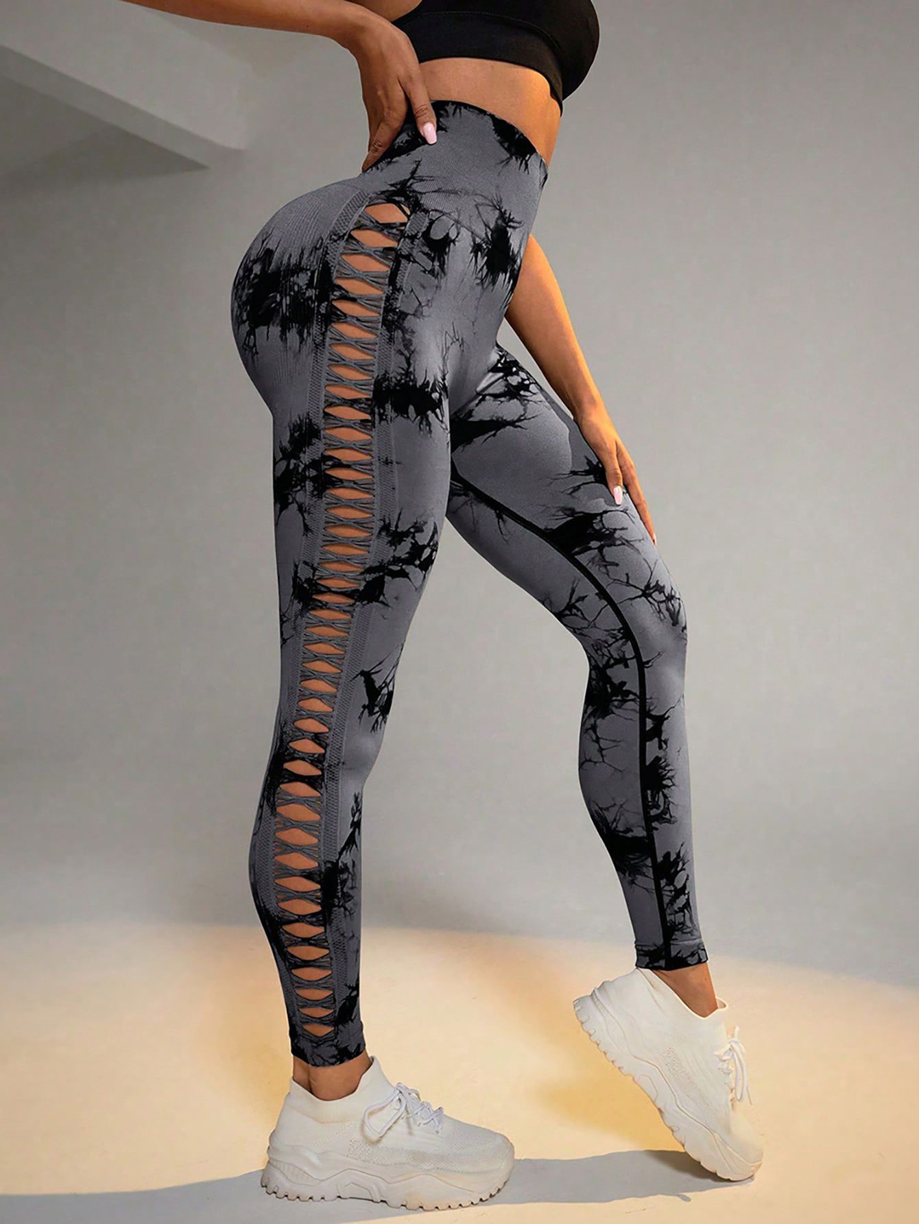 Tie-Dye Scrunch Butt Yoga Pants - High Waist Cut-Out Fitness Tights for Women